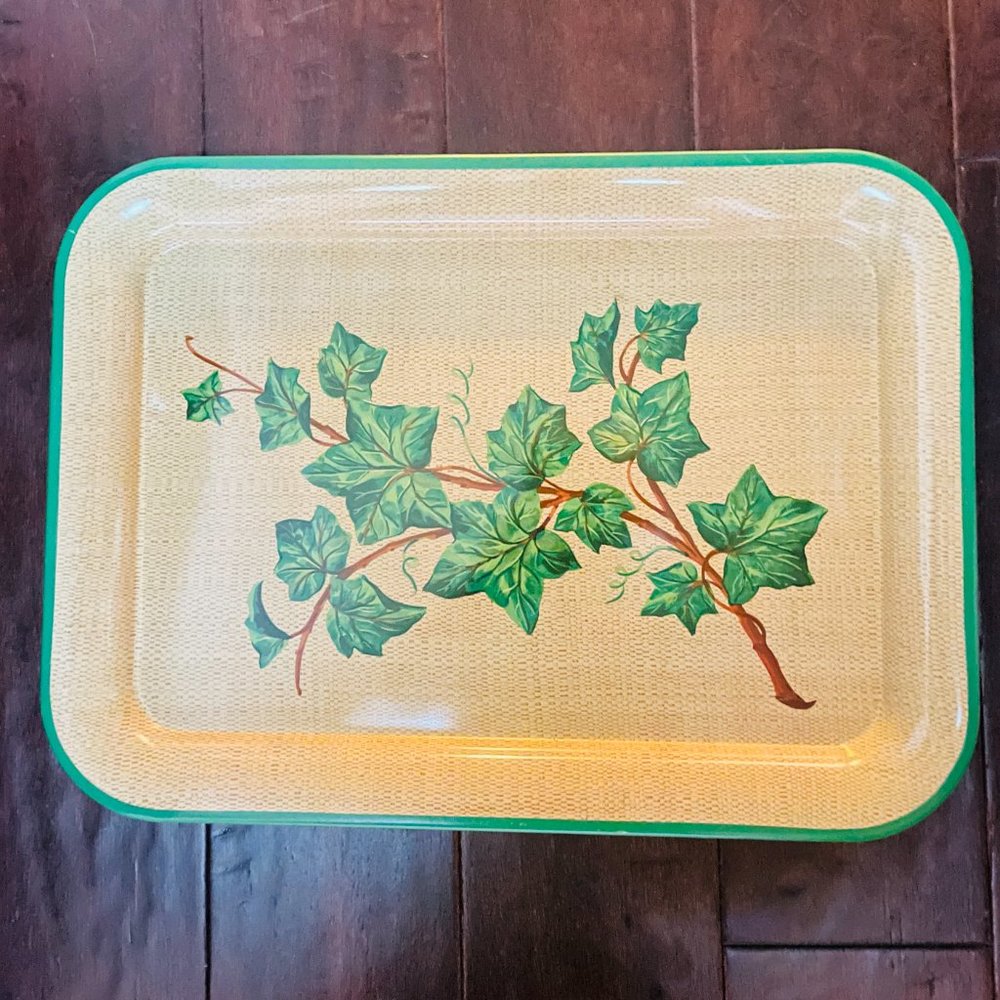 Vintage IVY METAL SERVING TRAY green/ cream Mid Century MCM 17.5 x12.75